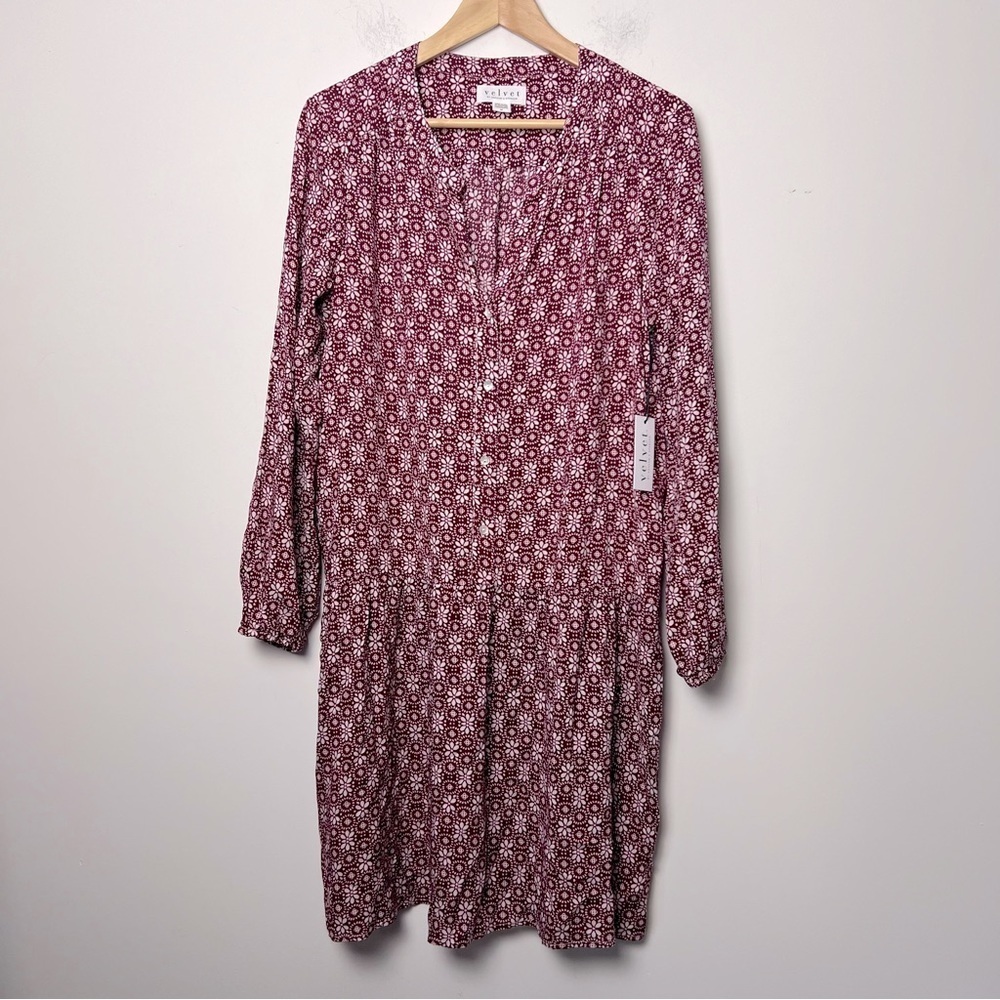 Velvet by Graham & Spencer Ditsy Floral Long Sleeve Midi Dress Transitional Fall